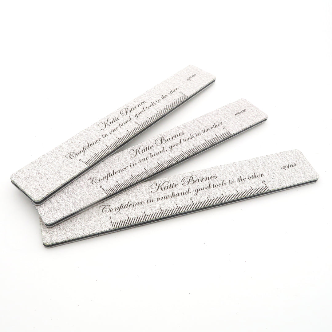 Different types of nail files