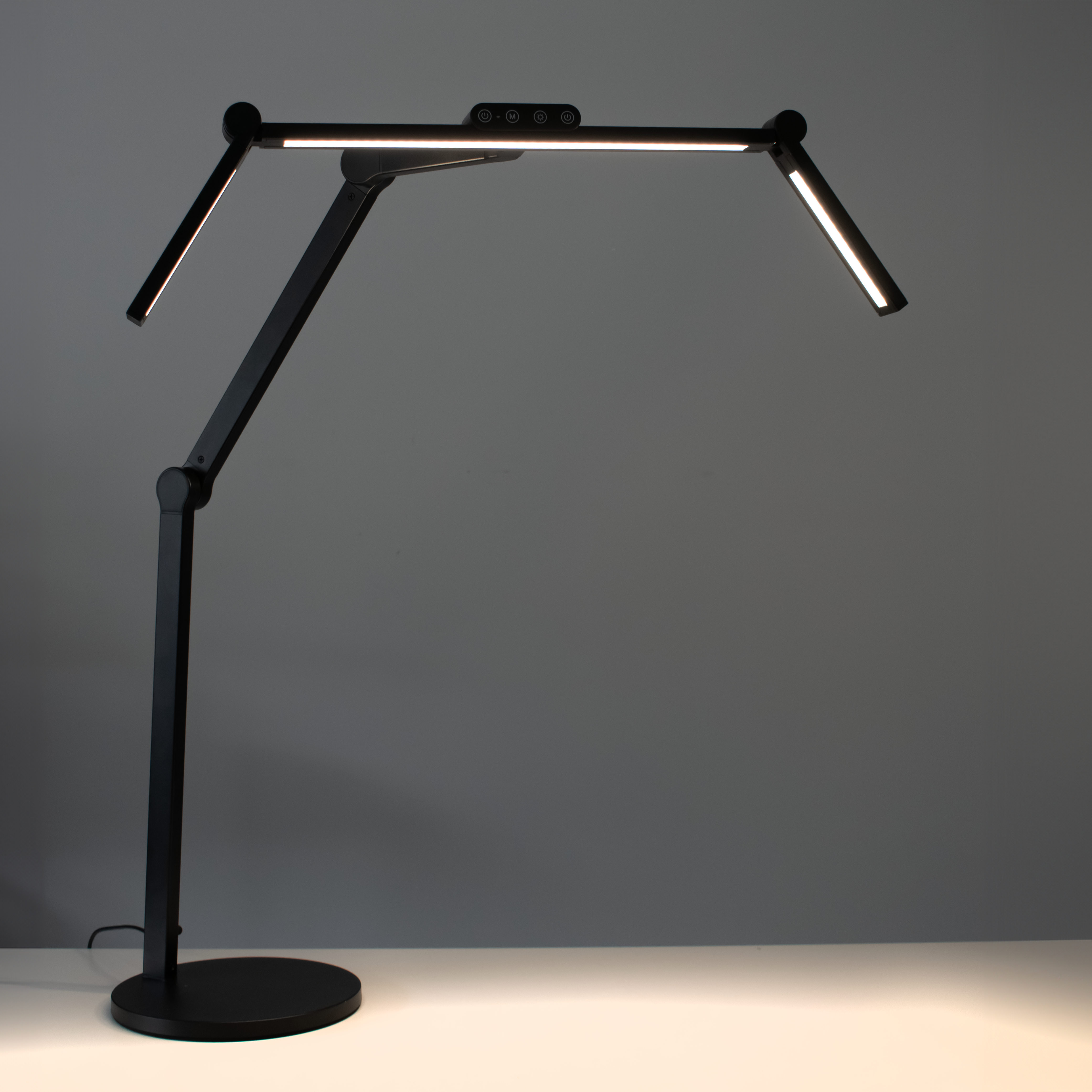 KB LED Flexible Desk Light for Nail Technicians – Katie Barnes