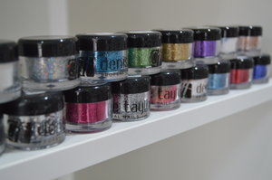 Why you shouldn't use craft glitter in your nail services