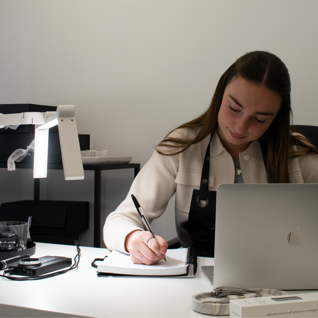 What to Do in Quiet Times as a Nail Technician | How to Earn Extra Revenue