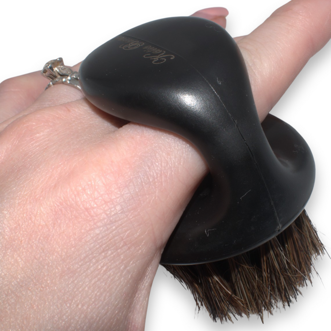 KB Nail Dust Brush