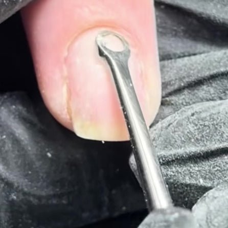 KB Loopy - Cuticle Remover and Tidy Tool